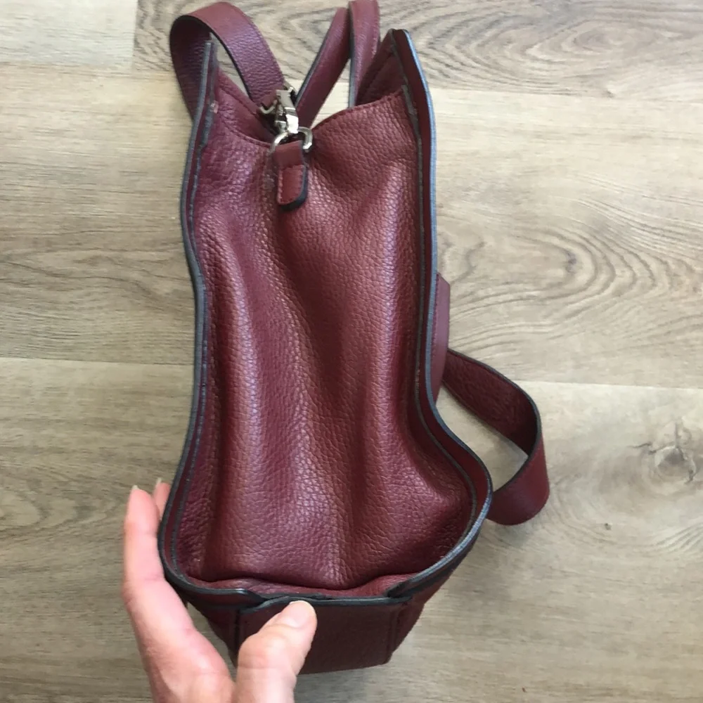 Gianni Chiarini Leather Made in Italy Bag - Picture 15 of 17